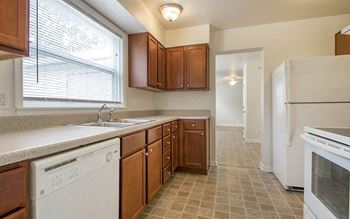 Fully-equipped kitchen